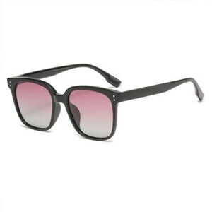 Square Frame Gradient Tint Sunglasses